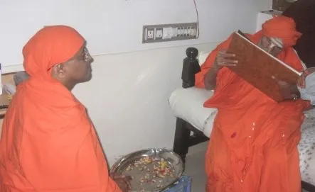 Parama Pujya Dr. Shivakumar Swamiji